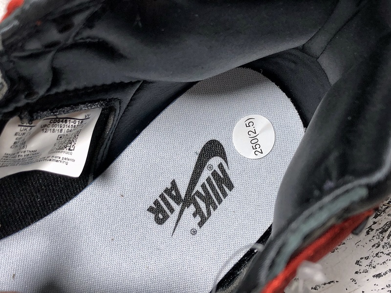 Air Jordan 1 AJ1 Satin Black Toe